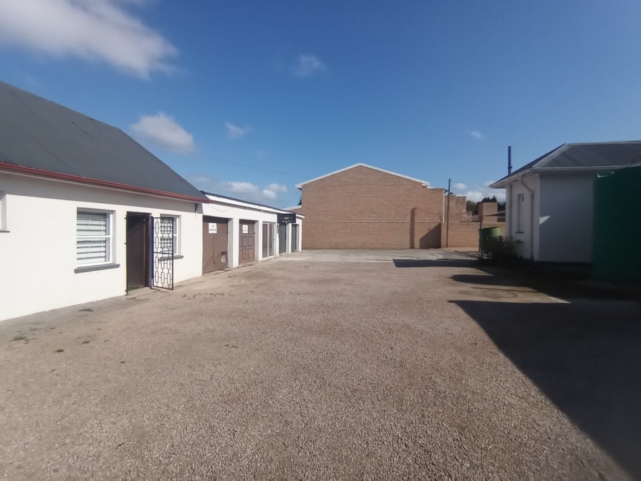 To Let commercial Property for Rent in Dormehls Drift Western Cape